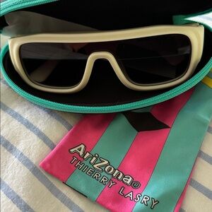 AriZona® x THIERRY LASRY Sunglasses NEW white